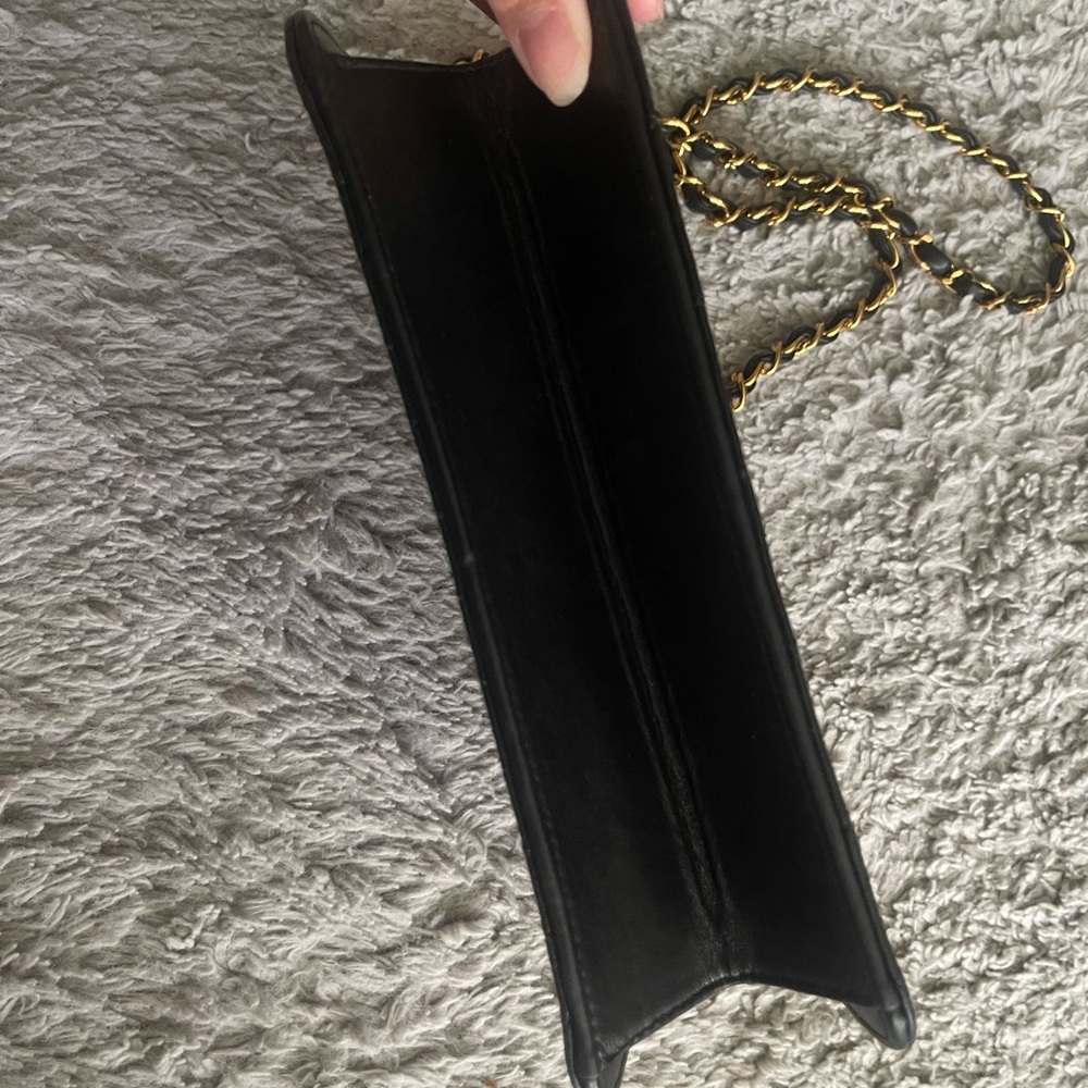 Chanel Vintage Bag 24k gold plated hardware in black - Picture 7 of 8